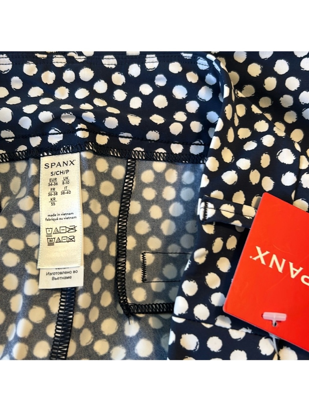 Spanx Small Shorts 10” Sunshine Shorts in Navy Painted Dot NWT - Picture 7 of 8